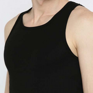 Men Black Solid Gym Vest